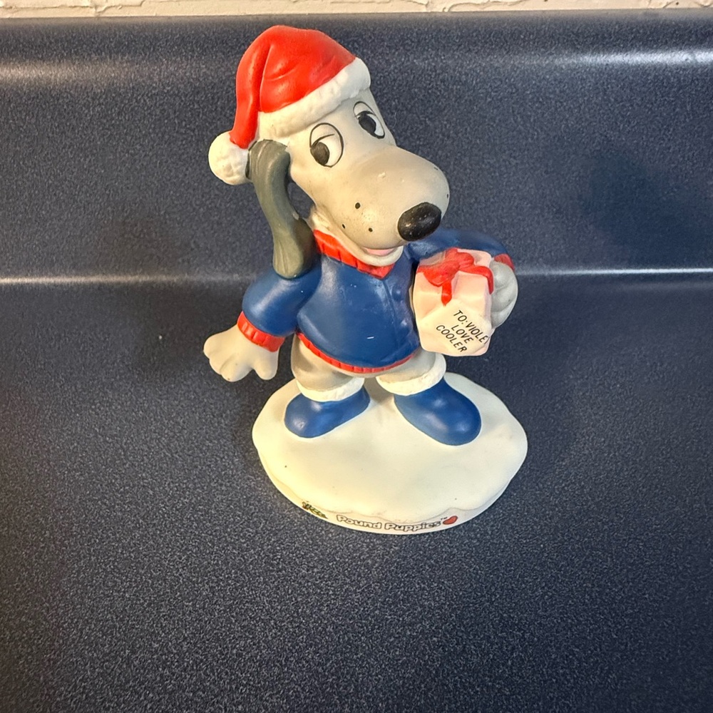 Vintage Pound Puppies Cooler 1986 Ceramic Figurine Christmas Decor 80s Retro